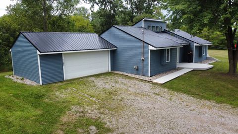 A home in Davison Twp