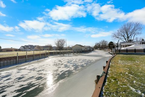 A home in Chesterfield Twp