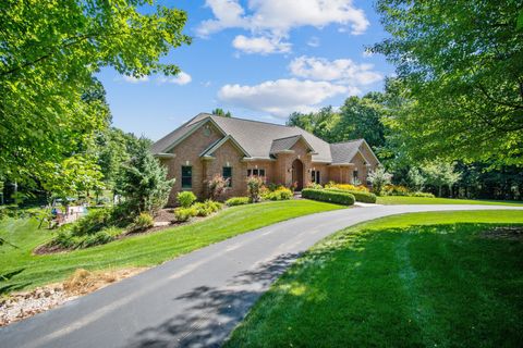 A home in Putnam Twp