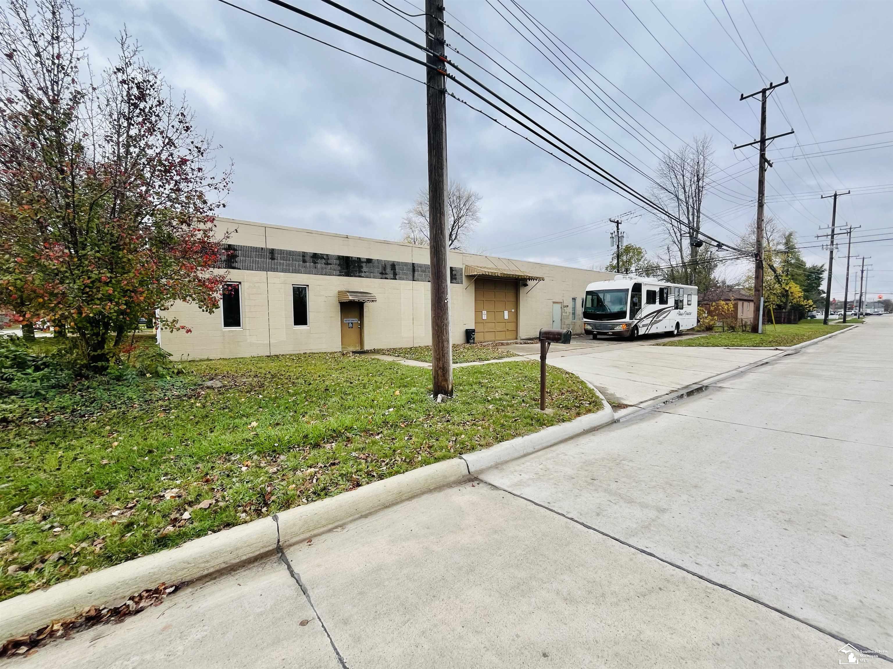 Monroe, Michigan 48162, United States, ,Residential,Active,31887