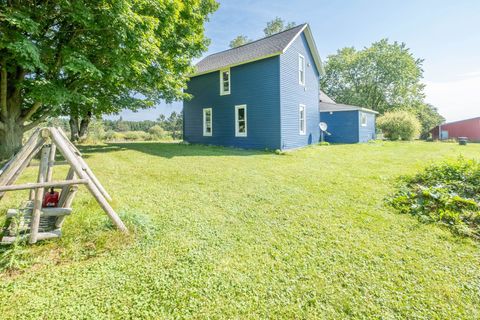 A home in Reeder Twp