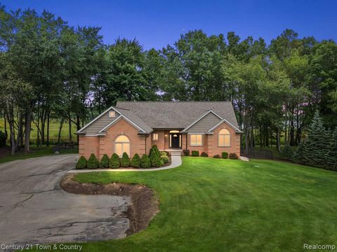 12120 SHAFFER Road Springfield Charter Township Oakland MI 48350