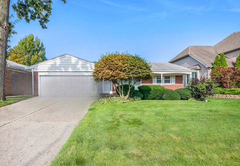 A home in Dearborn Heights