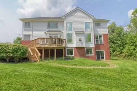 A home in West Bloomfield Twp