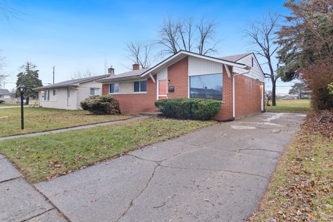 A home in Royal Oak Twp