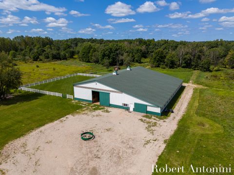 A home in Courtland Twp