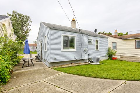 A home in Hazel Park