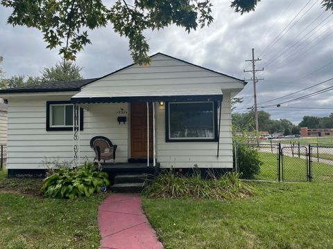 A home in Warren