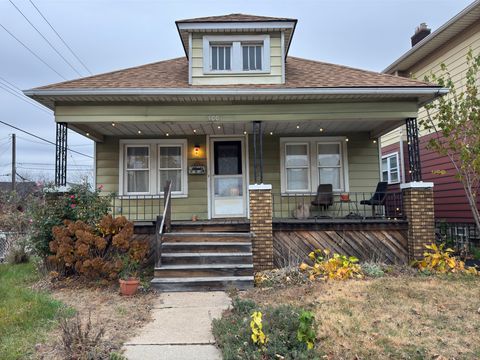 A home in River Rouge