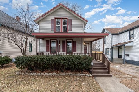 A home in Bay City