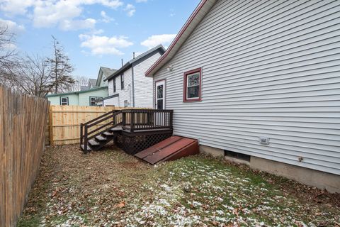 A home in Bay City