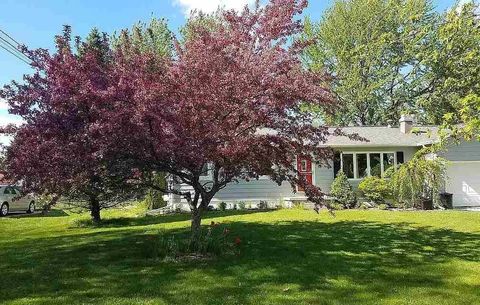 A home in Pleasant