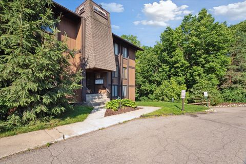 A home in Ypsilanti Twp