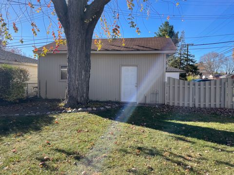 A home in Livonia