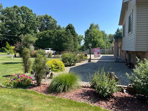 A home in Metamora Twp