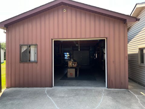 A home in Metamora Twp