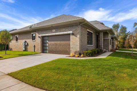 A home in West Bloomfield Twp