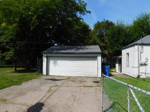 A home in Warren