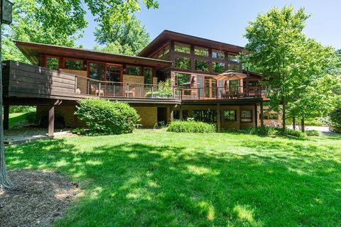 A home in Oakland Twp