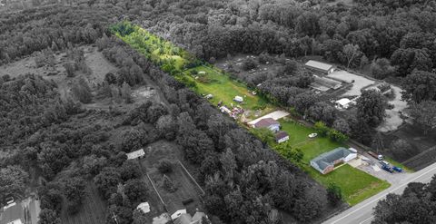 A home in Mt. Morris Twp