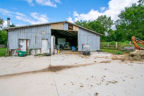 A home in Mt. Morris Twp