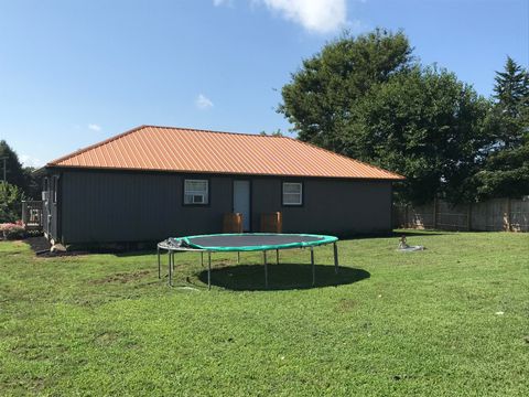 A home in Fabius Twp