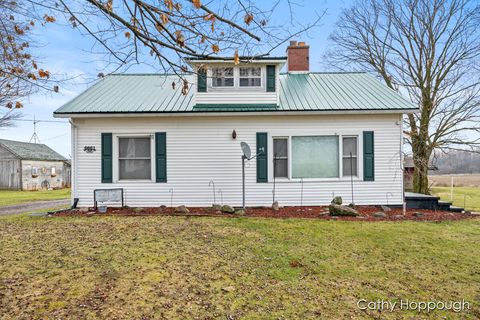 A home in Bushnell Twp