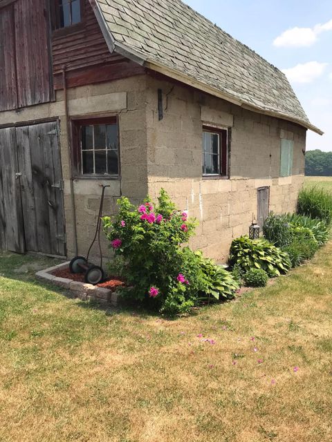 A home in Bushnell Twp