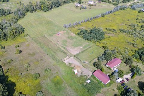 A home in Sprintport Twp