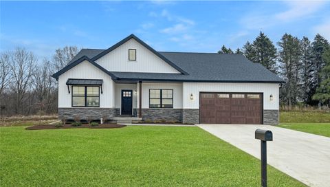 A home in Fenton Twp