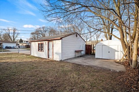 A home in Warren