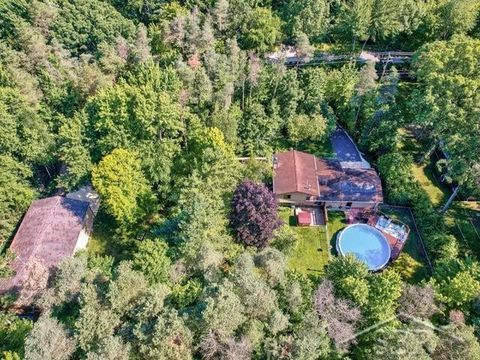 A home in Swan Creek Twp