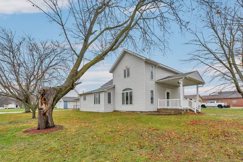 A home in New Lothrop Vlg