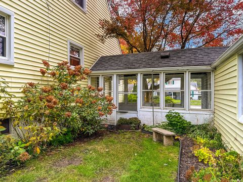 A home in Warren