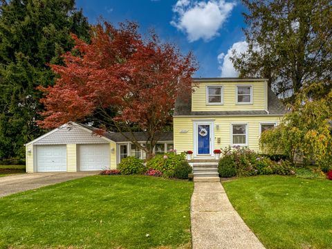 A home in Warren