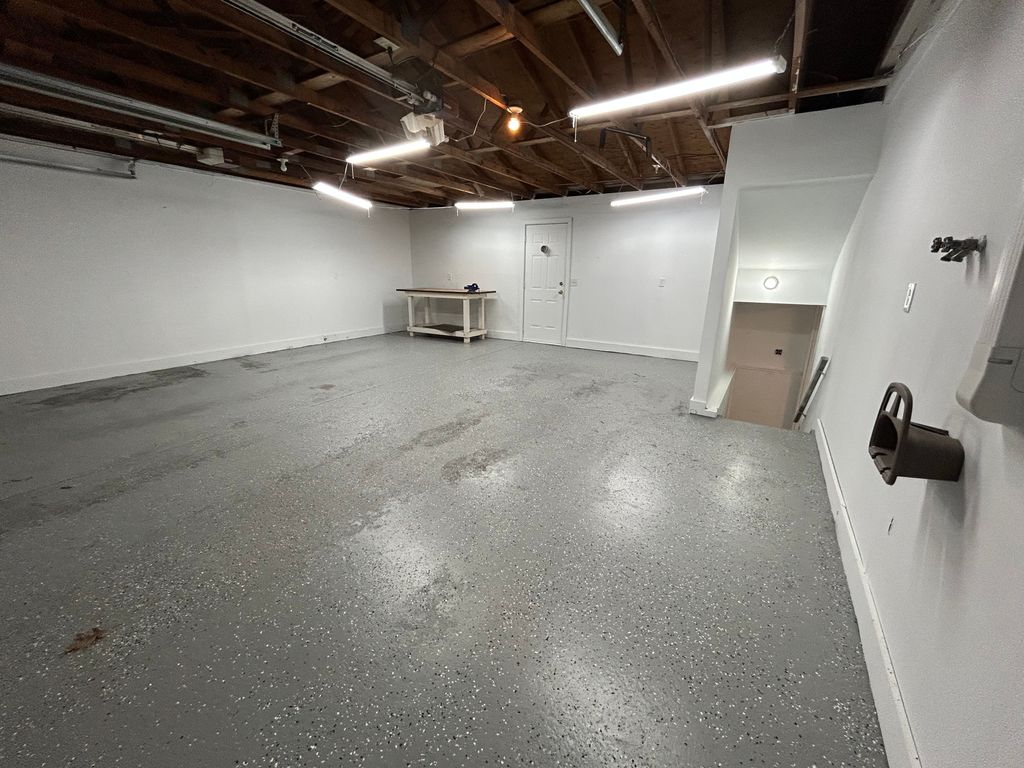listing image 26