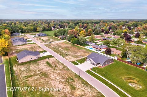 A home in Saginaw Twp