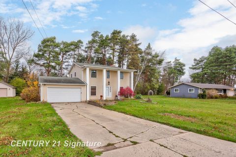 A home in Tittabawassee Twp