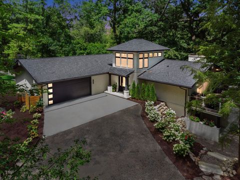 A home in Ann Arbor Twp