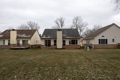 A home in Livonia