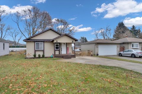 A home in Waterford Twp