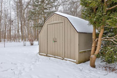 A home in Davison Twp