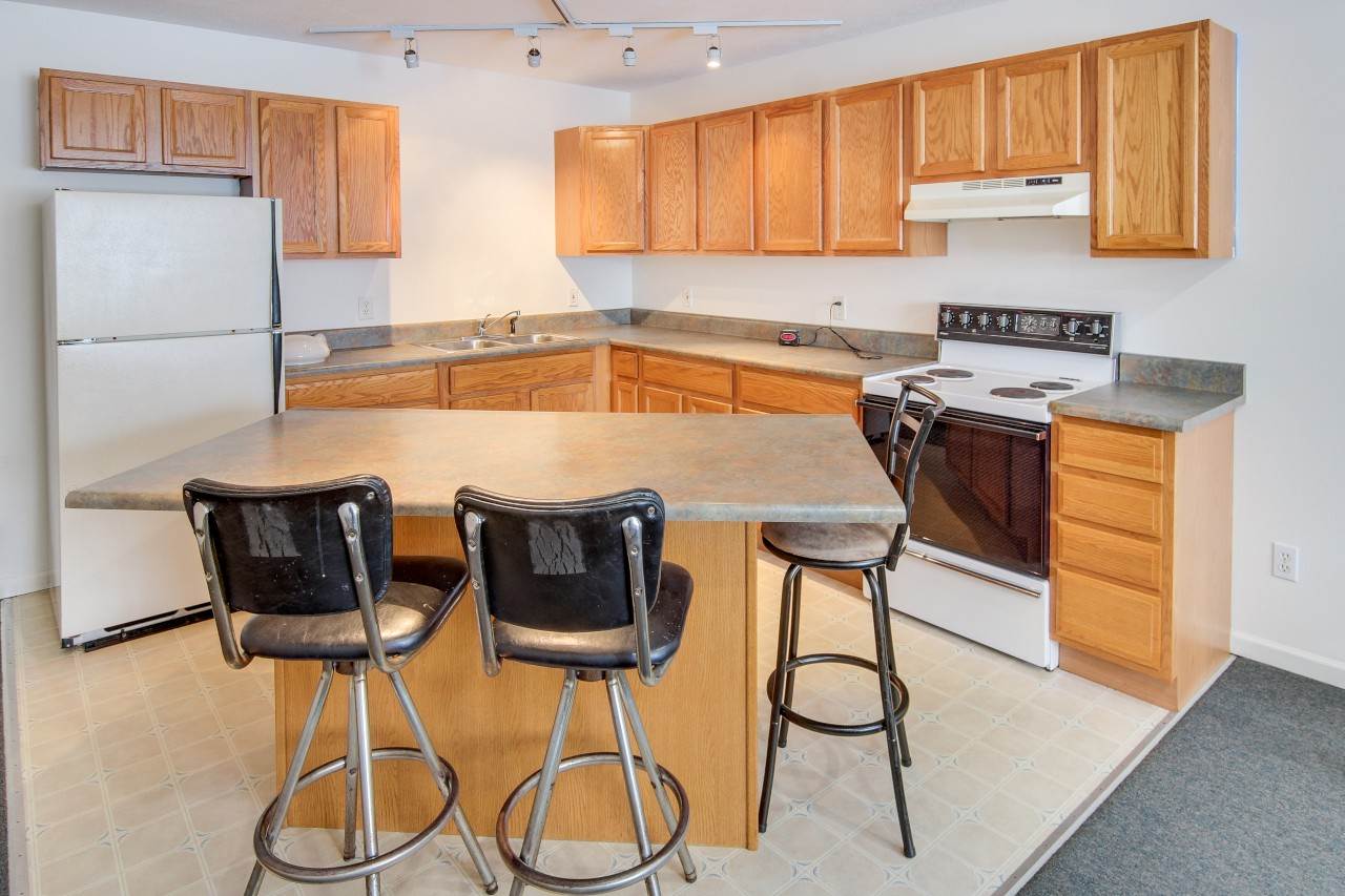 6375 E Traverse Highway