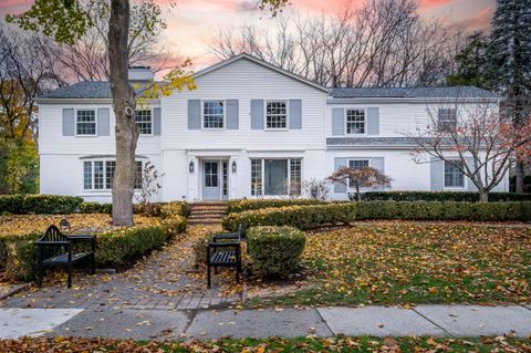 A home in Bloomfield Hills