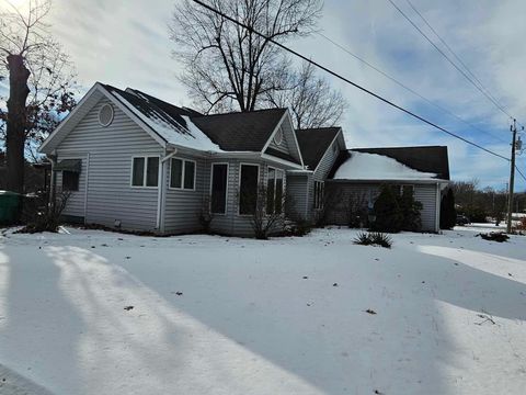 A home in Niles Twp