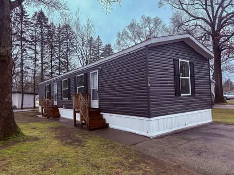 A home in Cedar Creek Twp