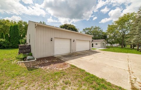 A home in Grand Blanc Twp