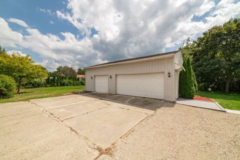 A home in Grand Blanc Twp