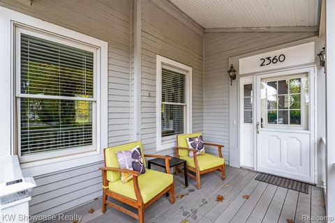 A home in West Bloomfield Twp