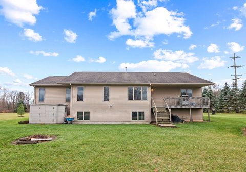 A home in Almont Twp